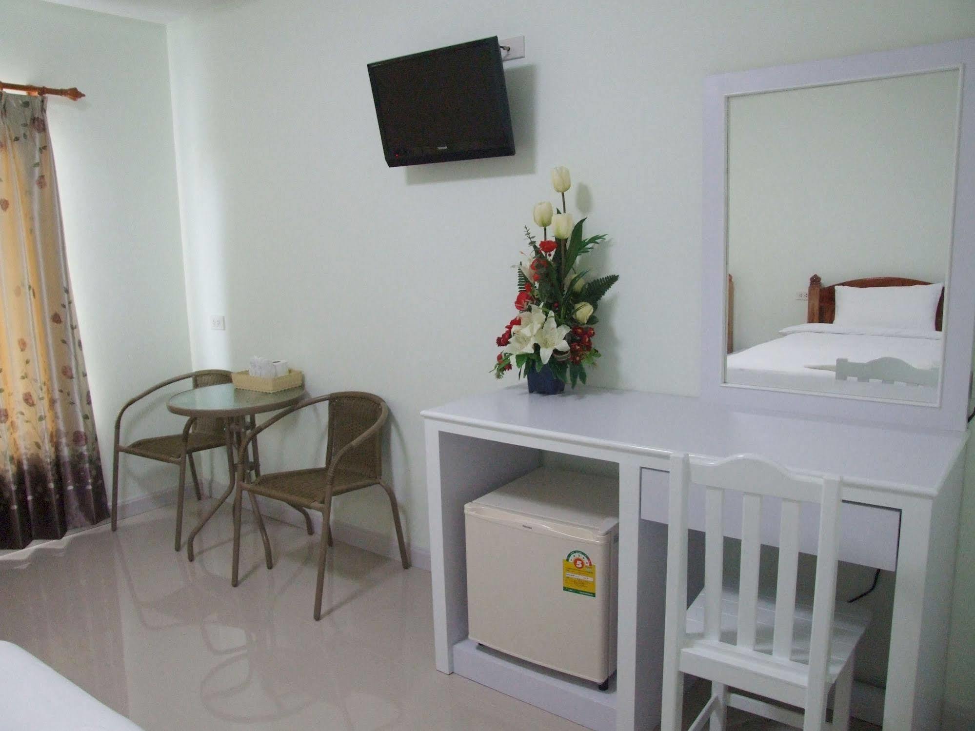 Ruan Rim Nam Roi Et Exterior foto